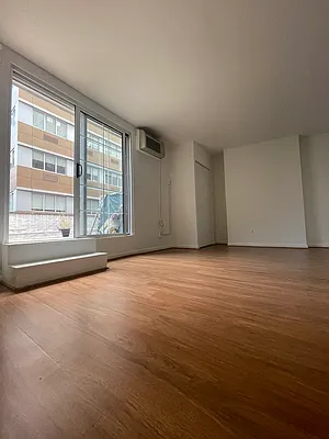 Rented by Voro NYC | media 31