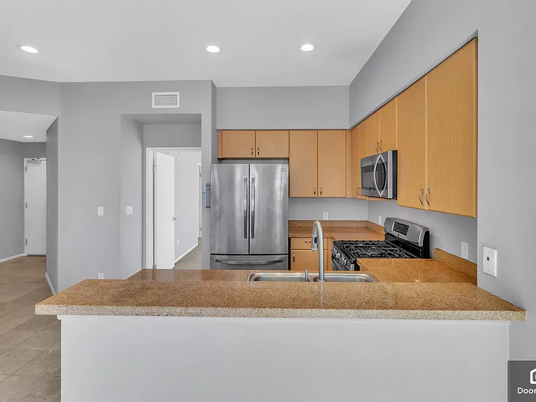 445 Island Ave #601 — Photo 14