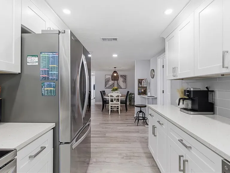 7608 Sue Ellen Dr — Photo 8