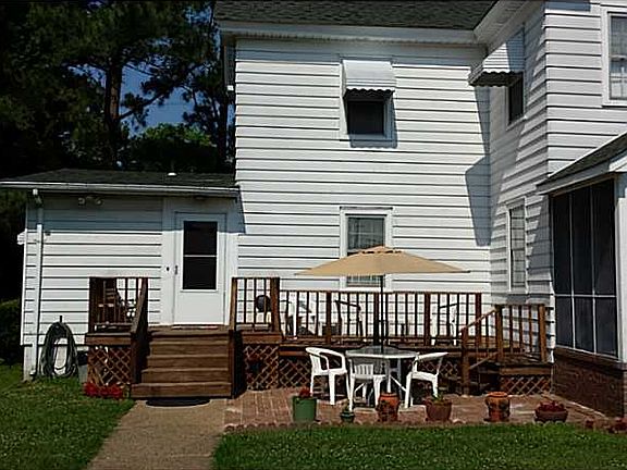 2nd image of 764 Poquoson Ave