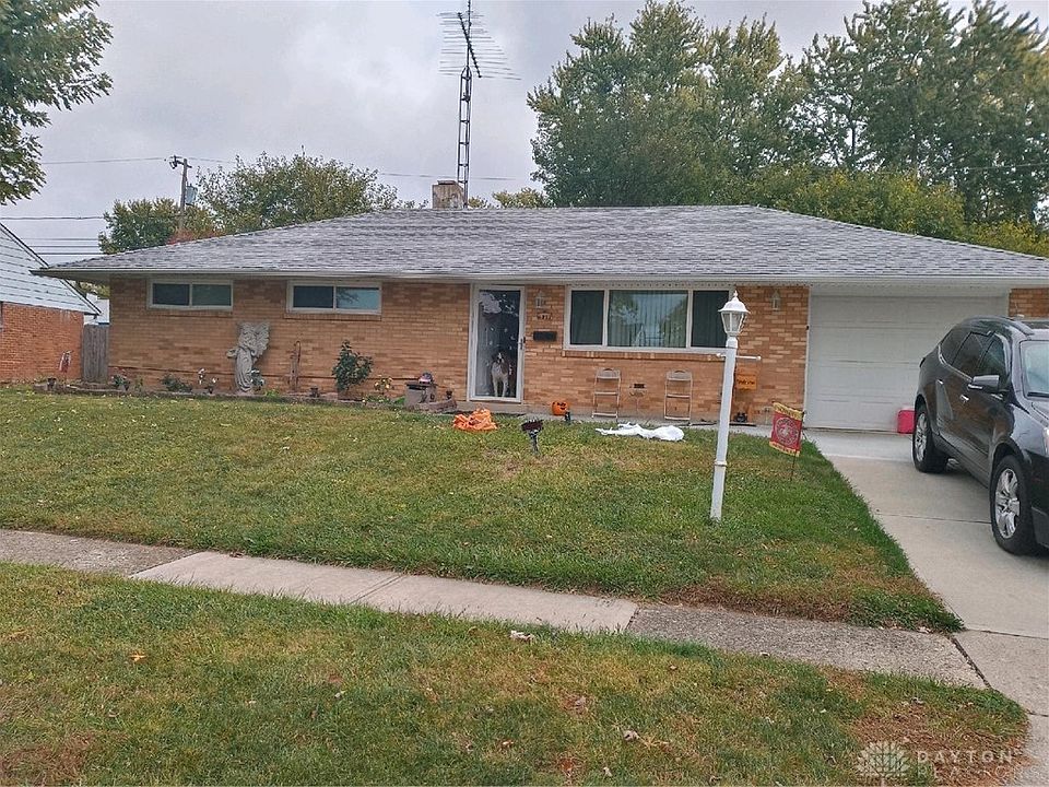 1st image of 6112 Farmborough Dr