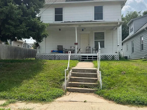 1818 W Palmer Ave, Sioux City, IA 51103