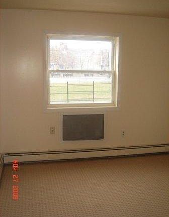 5th image of 405 Beach 48th St #1