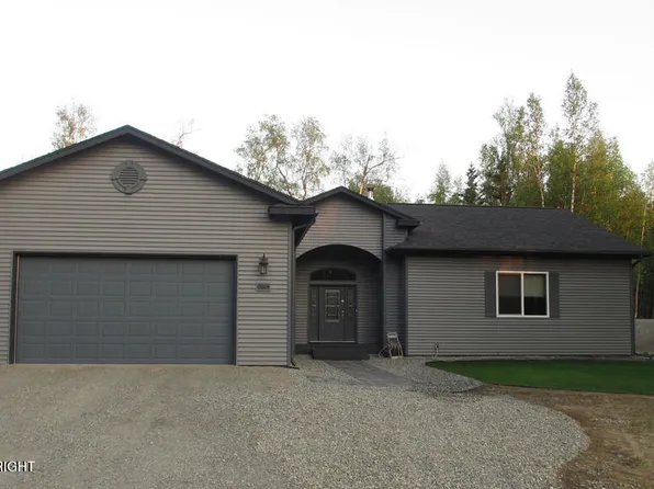9024 W Sanderling Dr, Wasilla, AK 99623