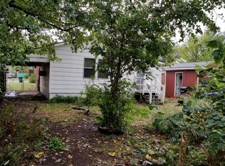 303 E Fairchild Dr, Midwest City, OK 73110