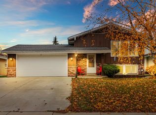 5406 S 25th St, Milwaukee, WI 53221