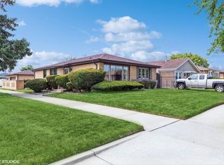 12756 S Muskegon Ave, Chicago, IL 60633