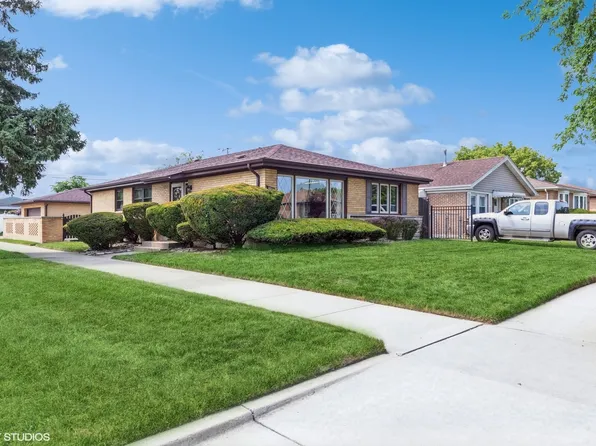 12756 S Muskegon Ave, Chicago, IL 60633