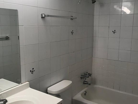 3rd image of 6620 W 2nd Ct APT 405