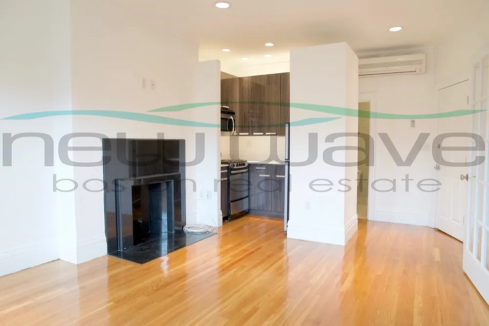 1 bed, 550 sqft, $3,200 — Photo 4