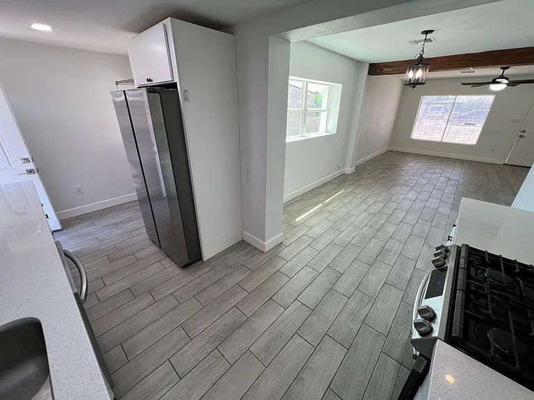 382 W Cocopah St — Photo 11