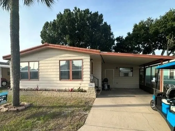 1002 Dewitt St, Sebring, FL 33872