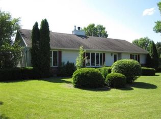 4444 Meadow Wood Cir, Deforest, WI 53532
