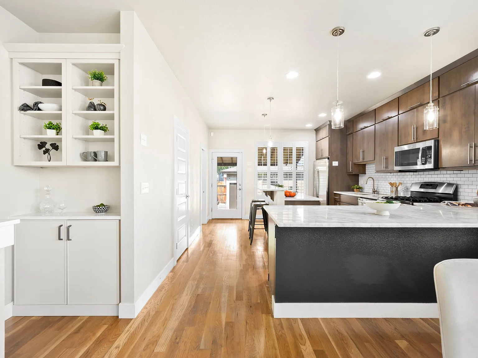 2115 S Sherman St — Photo 4