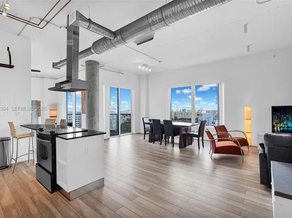 10 SW South River Dr APT 1615, Miami, FL 33130