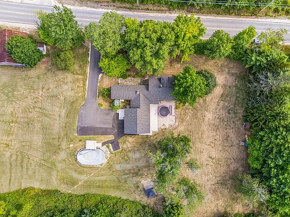 3rd image of 155 West Road