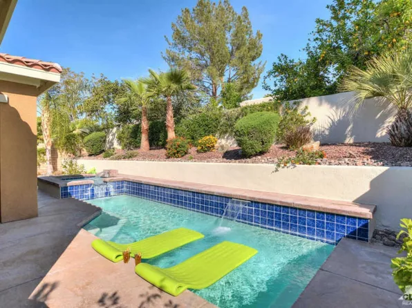 124 Shoreline Dr, Rancho Mirage, CA 92270