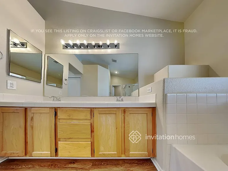 7261 Gold Find Ct — Photo 15