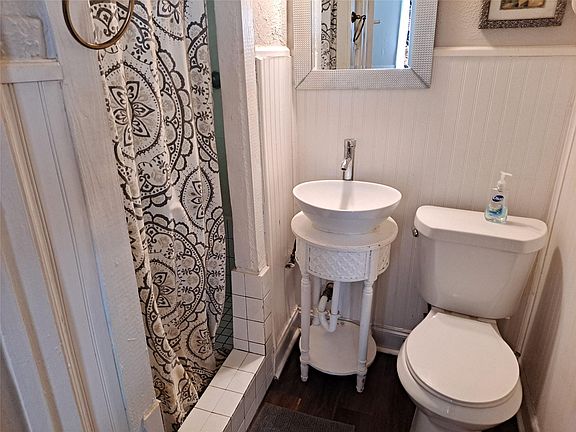 5th image of 1906 San Gabriel St #8