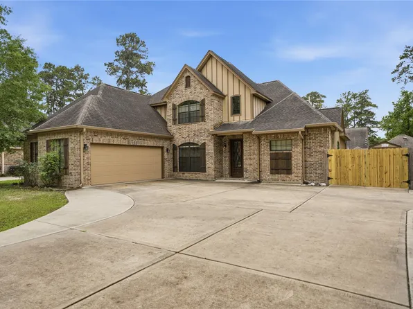 536 Stephen F Austin Dr, Conroe, TX 77302
