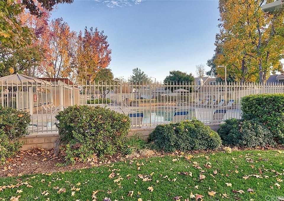 2nd image of 25602 Alicante Dr