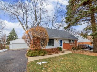488 Lauren Ln, Buffalo Grove, IL 60089