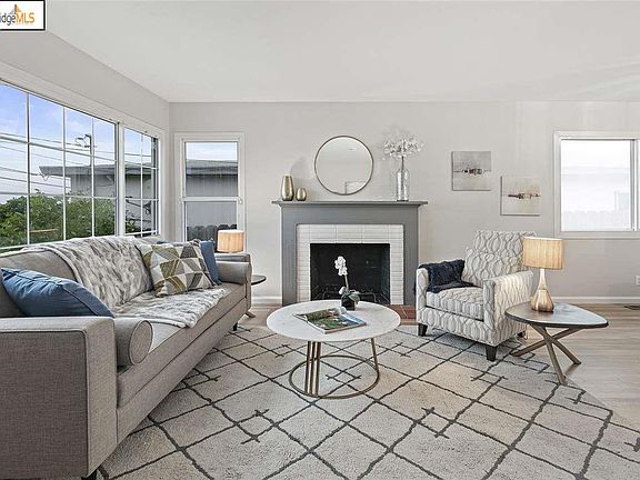 5th image of 6451 Hazel Ave