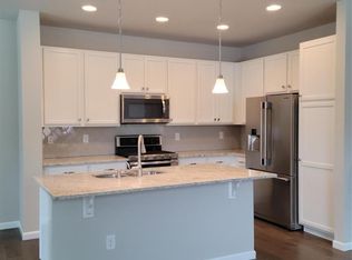 550 E Dry Creek Pl, Littleton, CO 80122