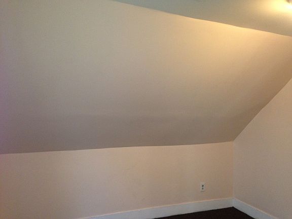 4th image of 46 Wilbur St