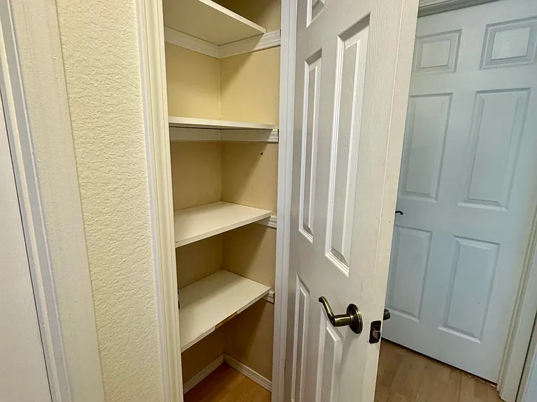 11427 Heritage Ct #9 — Photo 23