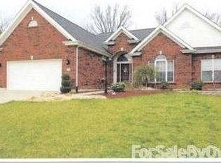 123 Peaceful Meadow Ct, Lake Saint Louis, MO 63367