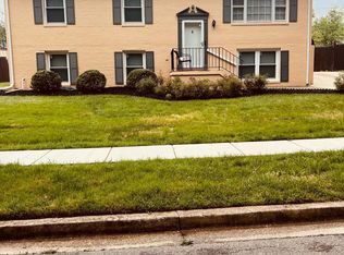 9511 Dalmatia Dr, Clinton, MD 20735