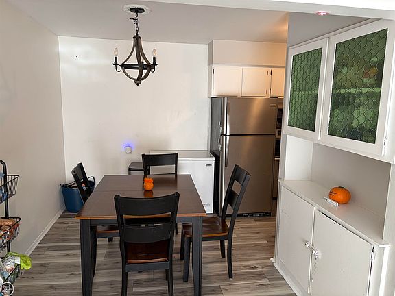 4th image of 29233 Hayes Rd #66