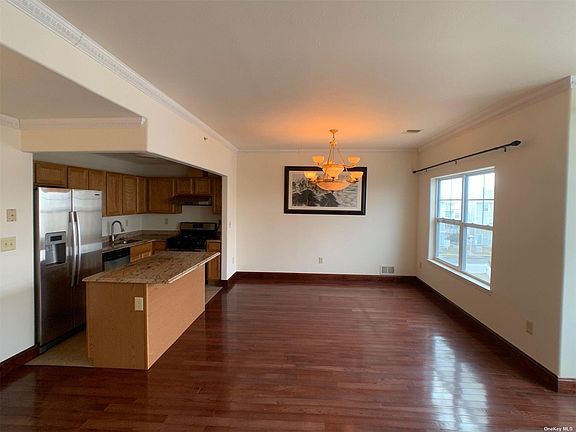 5th image of 114 Meridian Blvd Floor 3