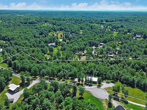 3rd image of 757 Rockview Rd