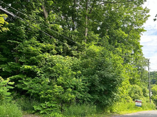 1994 Woods St, Clarence Rockland, ON K4K 1J2