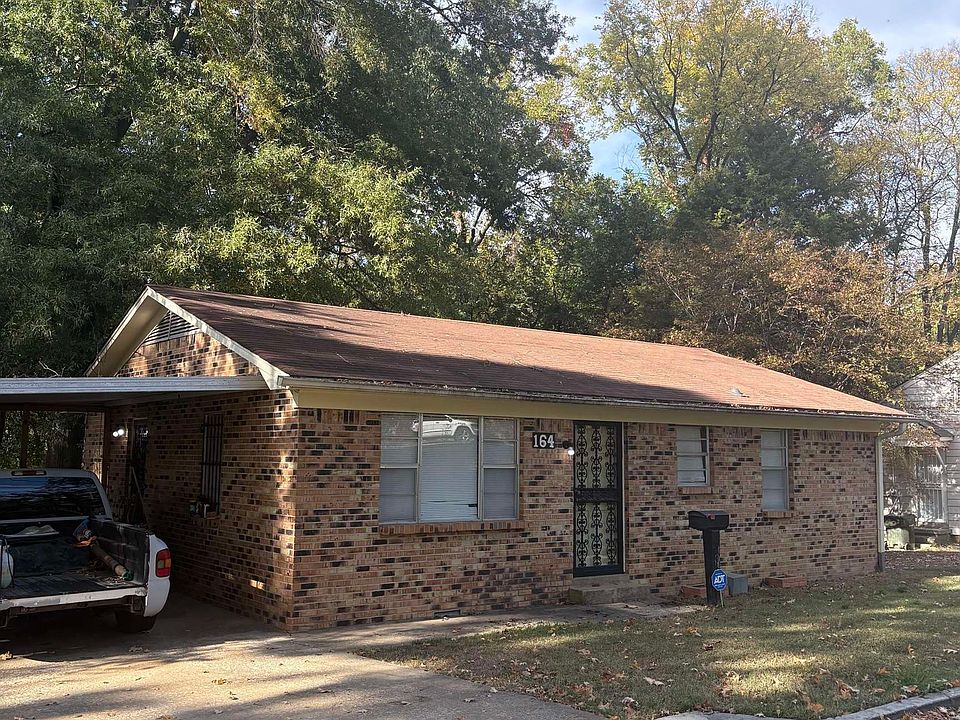1st image of 164 Sinclair Cir