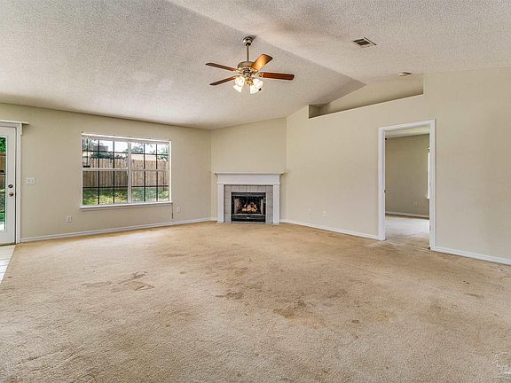 5th image of 286 S 61st Ave