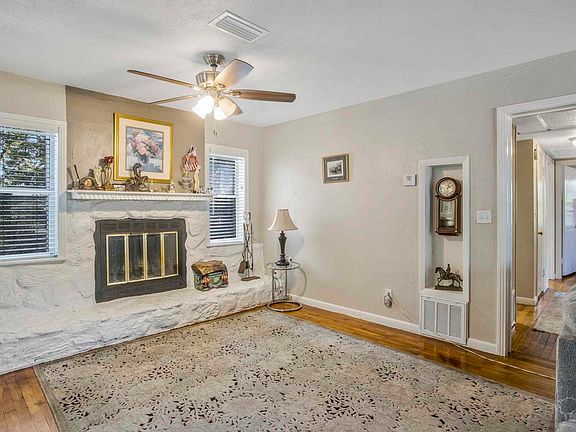 5th image of 6589 Cedar St