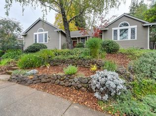 415 Perkins Way, Auburn, CA 95603
