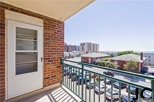 1st image of 333 E Broadway APT 3H
