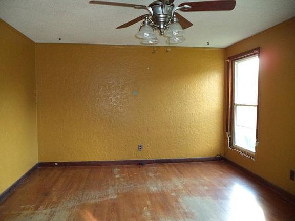 5th image of 1407 Wilson Ave