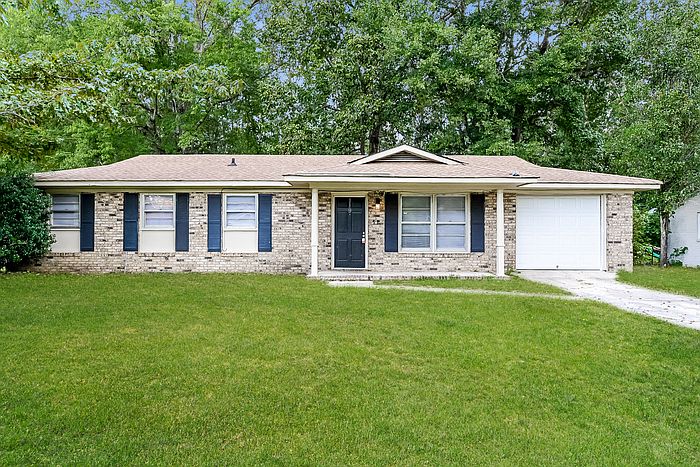 1st image of 119 County Rd S #18-649