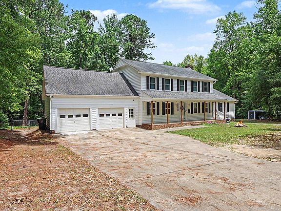 2nd image of 121 Winchester Dr