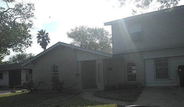 1st image of 303 S 25th St