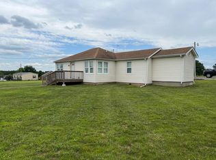 16378 Forrest Dr, Houston, MO 65483