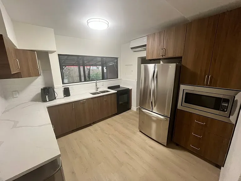 2292 SW 16th Ter #6 — Photo 12