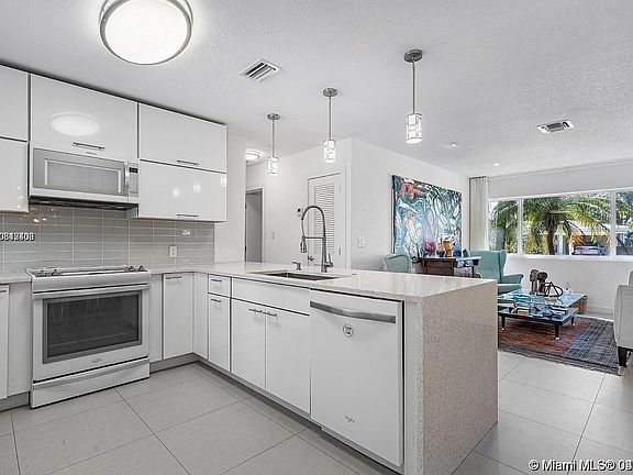 4th image of 113 Almar Dr #0
