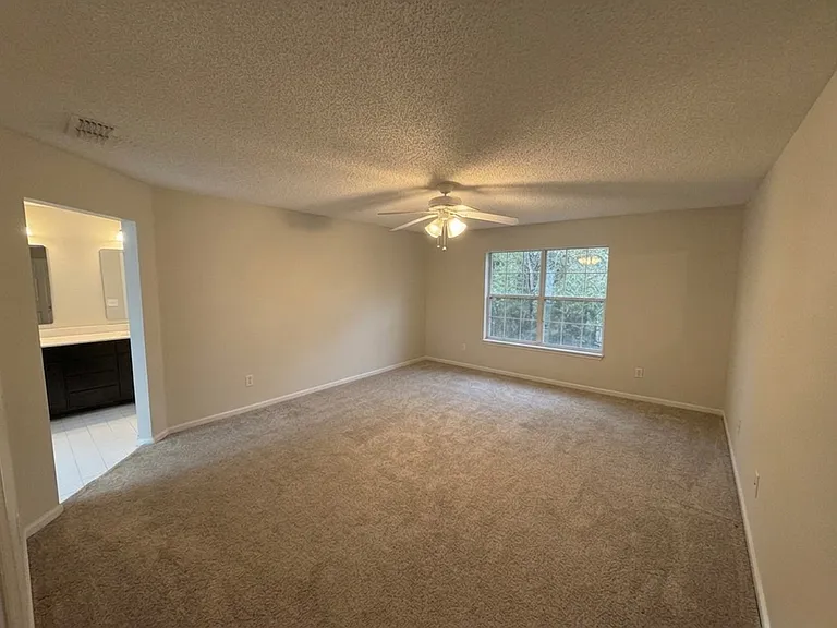 4786 Mountain Breeze Ct S — Photo 14