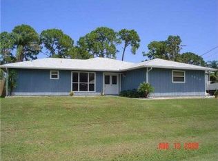 5910 Palm Dr, Fort Pierce, FL 34982
